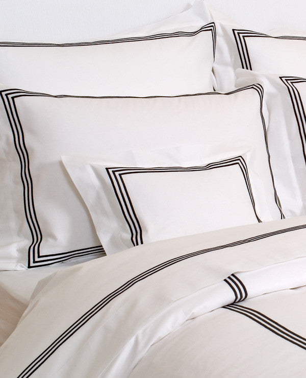 Why Your Hotel Bed Is So Perfect...