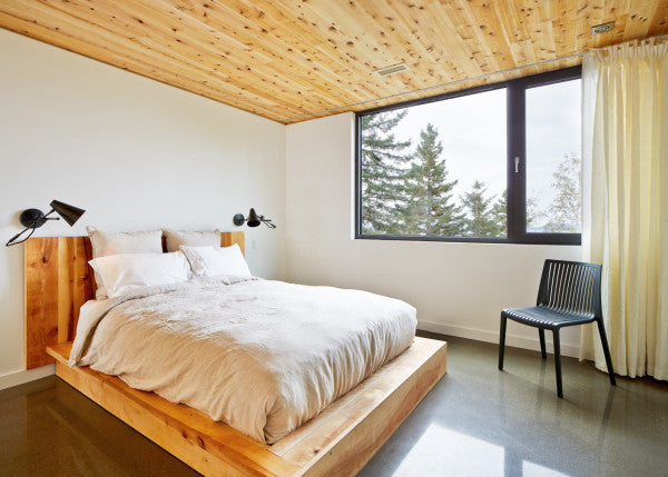 Beautiful Beds: Understated Guest bedroom
