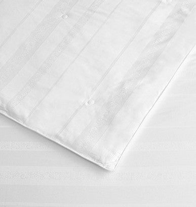 The Skinny on Silk Duvets