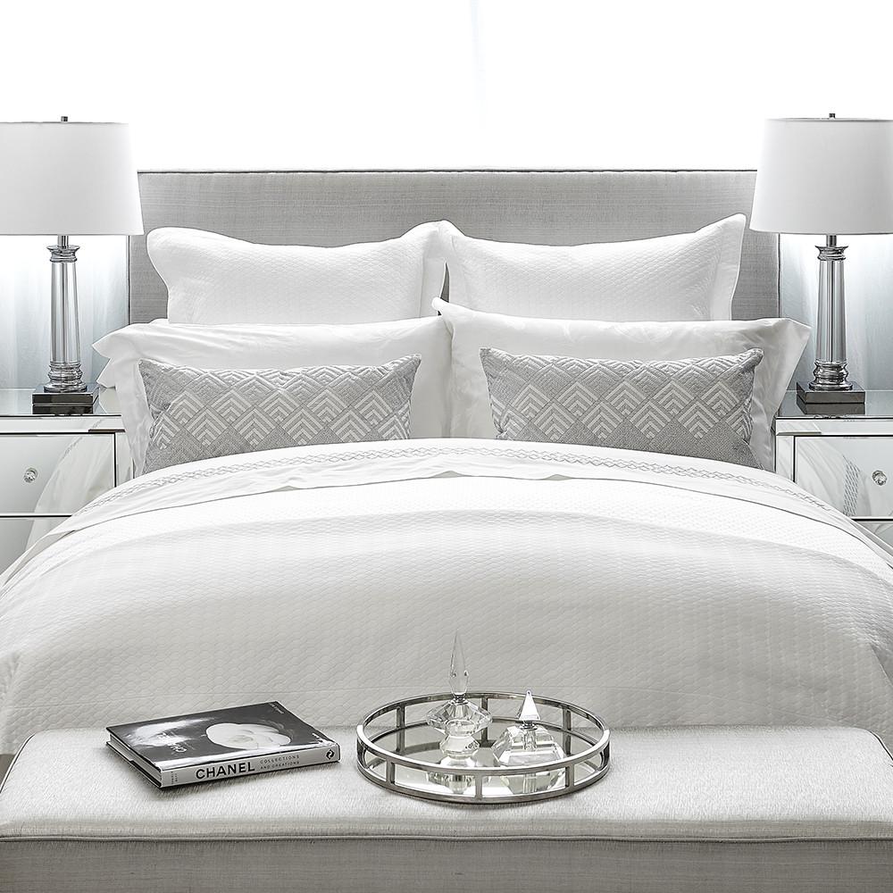 9 Feng Shui Tips for the Bedroom