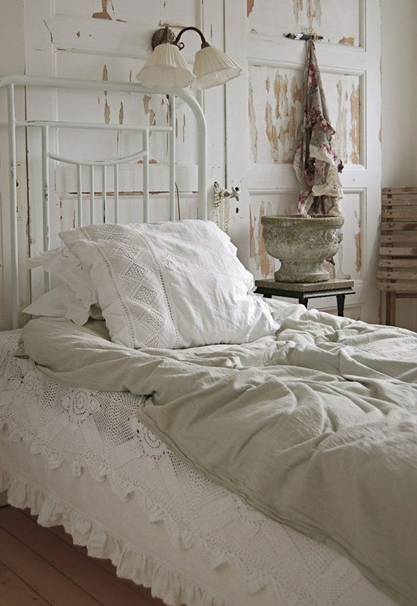 Beautiful Beds: Lovely Lace