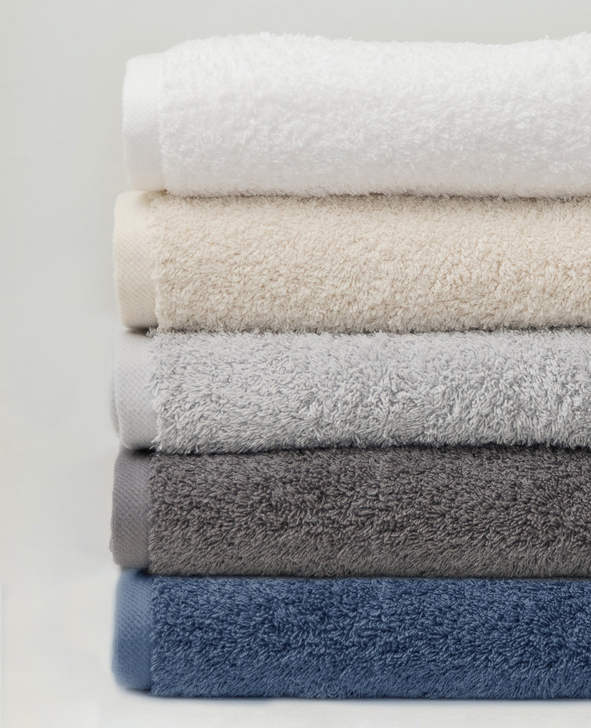 How to Wash & Whiten Your Towels