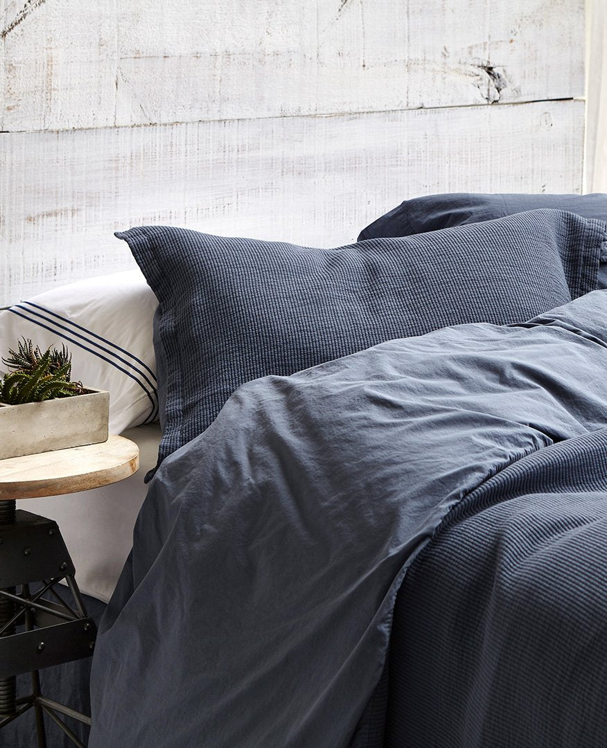 Beautiful Beds: Midnight Blue