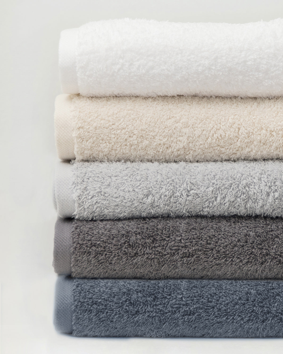 Hemingway Embroidered Au Lit Luxe Towels - Au Lit Fine Linens