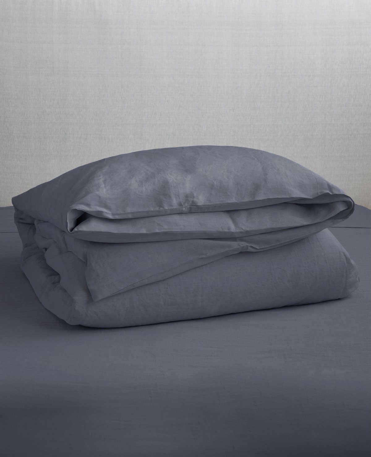 200 Thread Count Percale Midnight - Au Lit Fine Linens