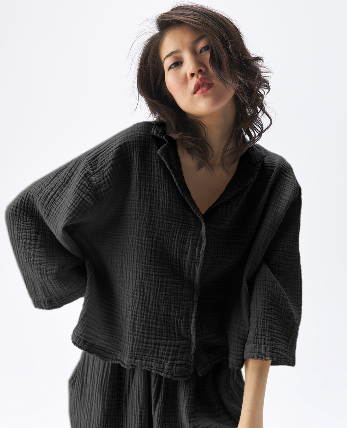 crinkle crinkle crinkle sheer blouse黒